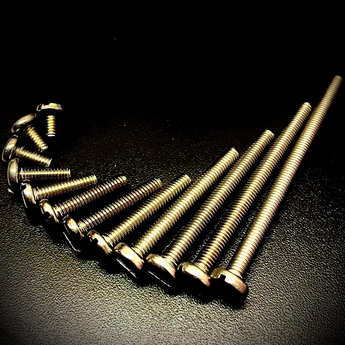M2.5 Machine Screws Slotted Pan A2 304 Stainless Steel DIN85 - Fixaball Ltd. Fixings and Fasteners UK