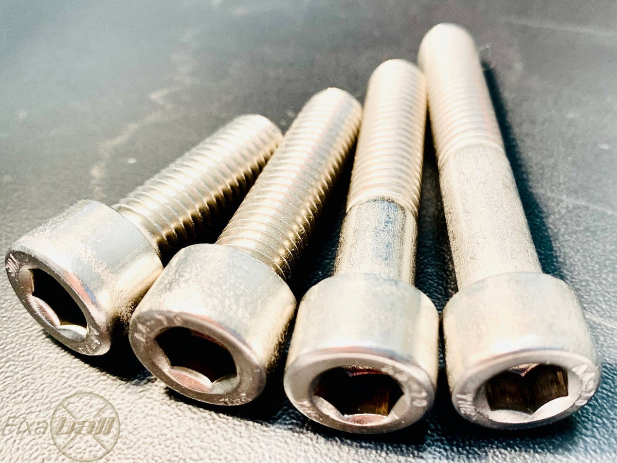 M5, Socket Cap Screw, A4/ 316 Stainless Steel, DIN 912. Socket Screw, Cap Head M5, Socket Cap Screw, A4/ 316 Stainless Steel, DIN 912. METRIC - Cap Head