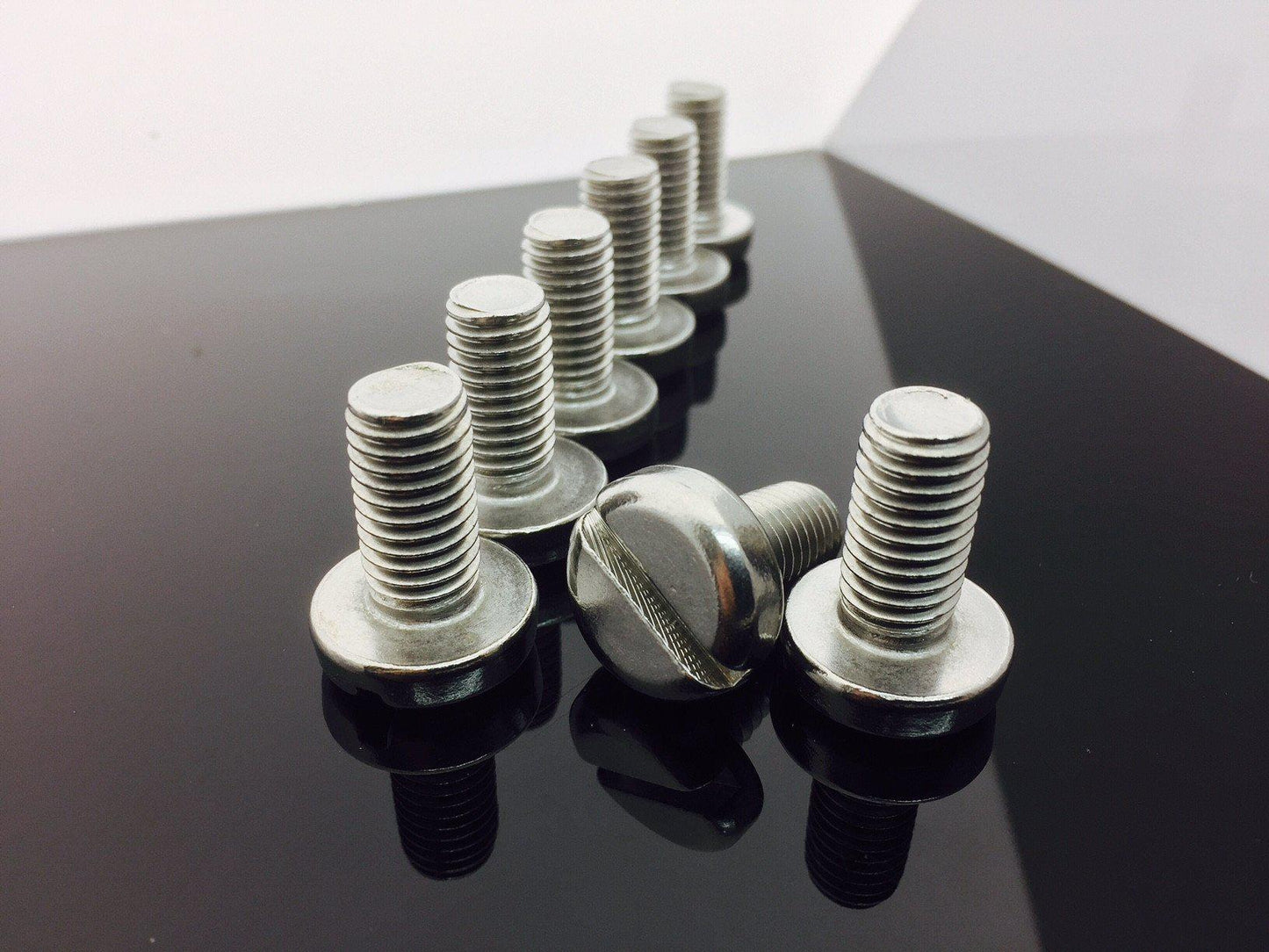 M5, Machine Screws, Slotted, Pan, A2/ 304 Stainless Steel, DIN 85. Machine Screws M5, Machine Screws, Slotted, Pan, A2/ 304 Stainless Steel, DIN 85. Machine Screws, Slotted, Pan