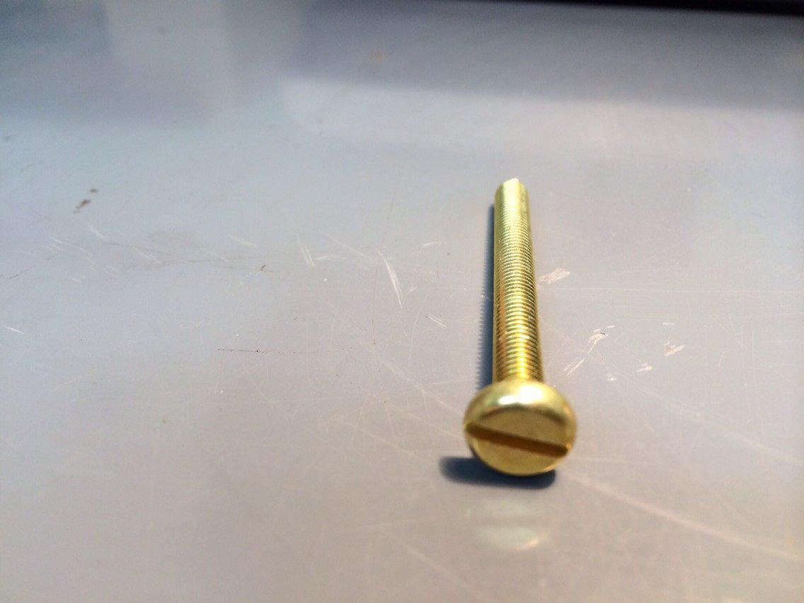 M4, Machine Screws, Slotted, Cheese, Brass, DIN 84. Machine Screws M4, Machine Screws, Slotted, Cheese, Brass, DIN 84. Machine Screws, Slotted, Cheese