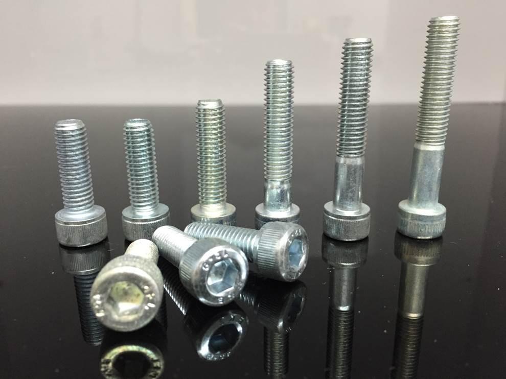 M8, Socket Cap Screw, High Tensile/ 12.9, Zinc, DIN 912. Socket Screw, Cap Head M8, Socket Cap Screw, High Tensile/ 12.9, Zinc, DIN 912. METRIC - Cap Head