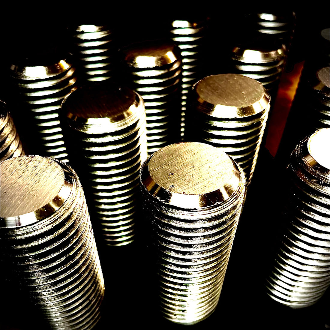The History of Screw Threads