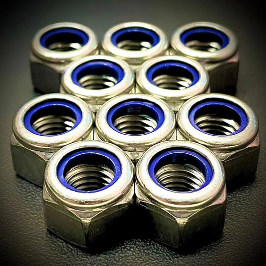Technicals: Stainless Steel Grades A2 vs A4: Choosing the Right Fastener for Your Project