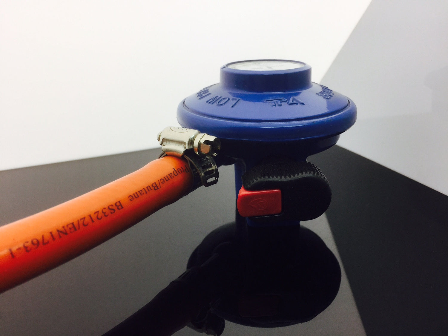 Home and Leisure Fixaball Ltd. Fixings and Fasteners UK