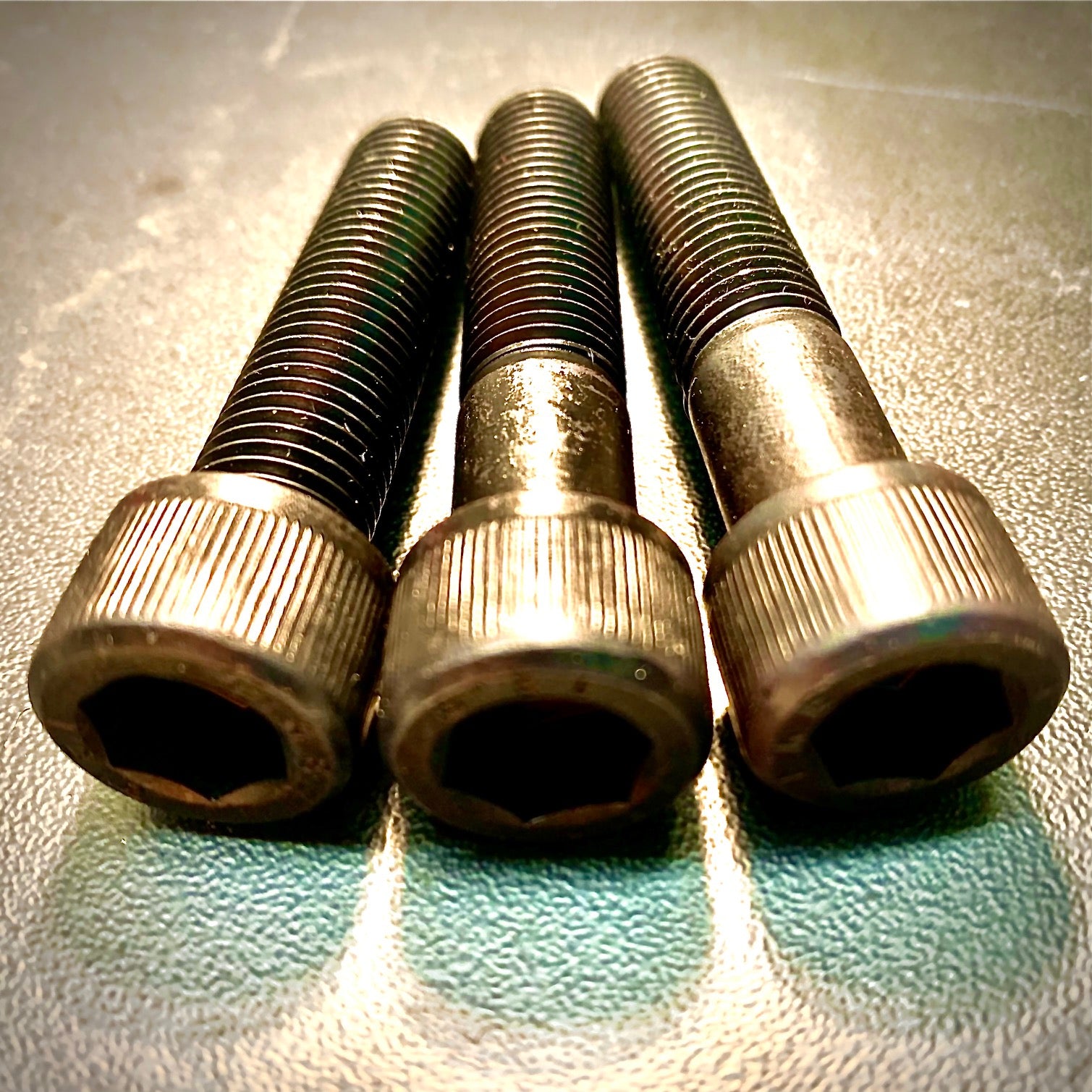 M24x2.0 Fine Socket Cap Screw High Tensile 12.9 – Fixaball Ltd. Fixings ...